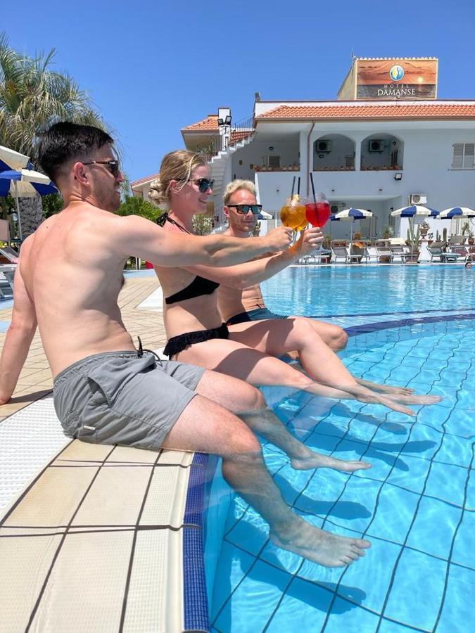 Hotel Damanse