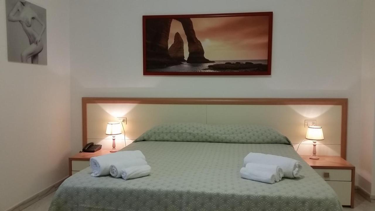 Damanse Hotel 3*