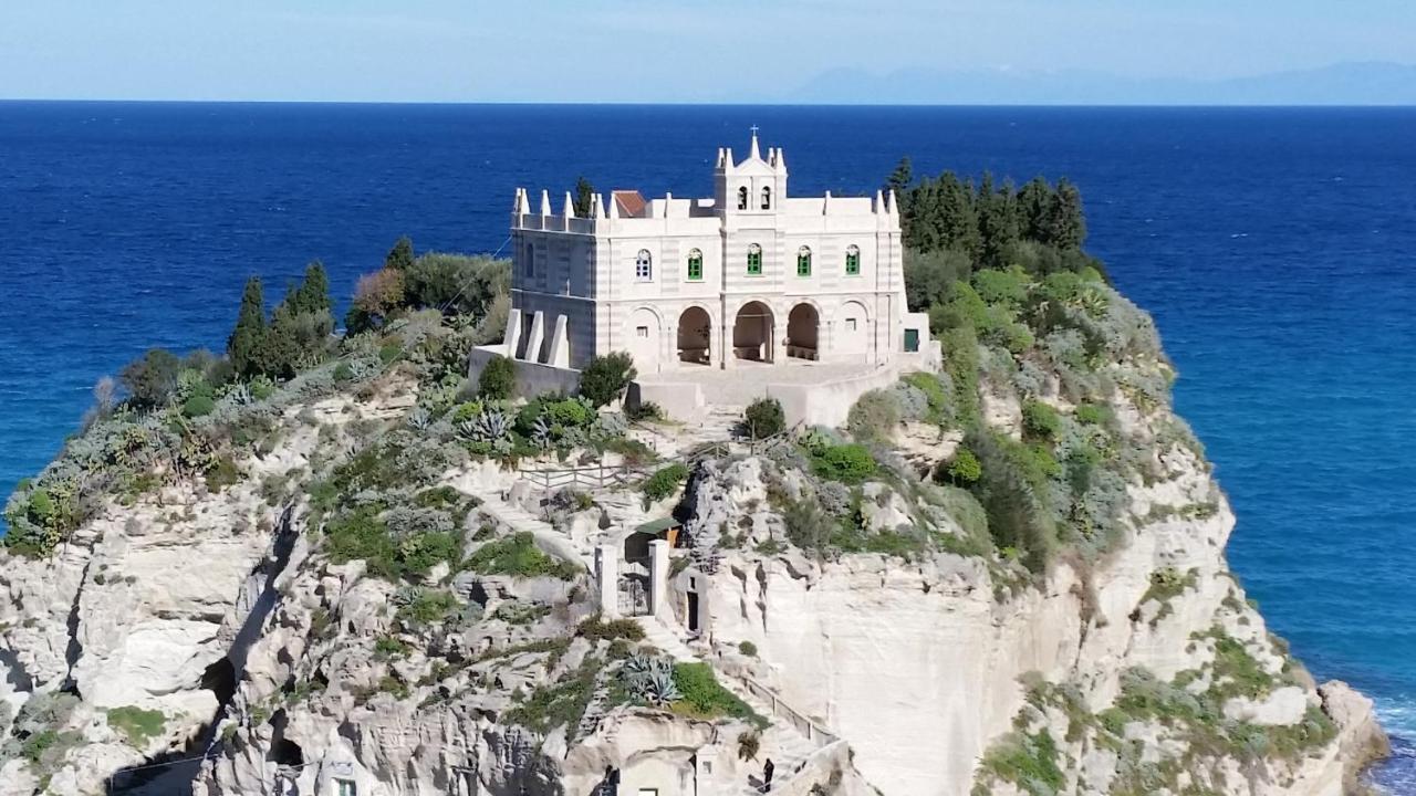 Damanse Hotel Santa Domenica (Vibo Valentia)